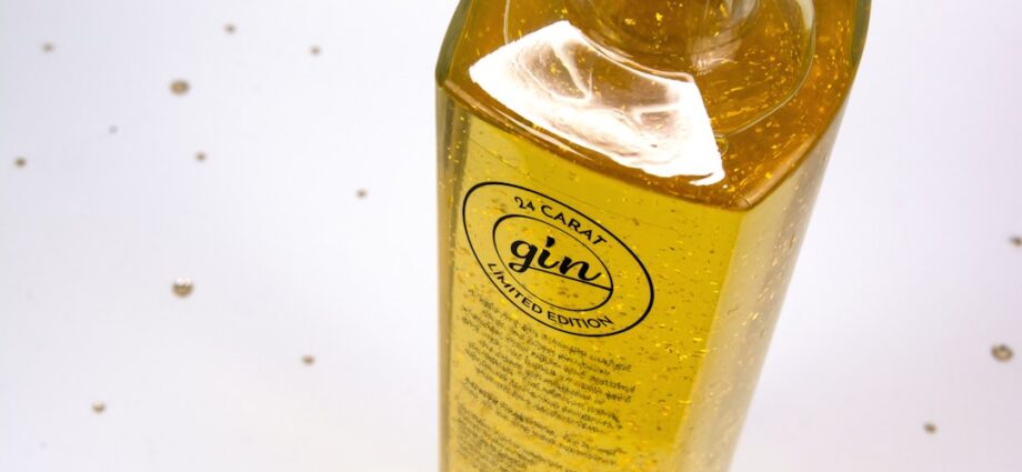 Photo ginger essential oil