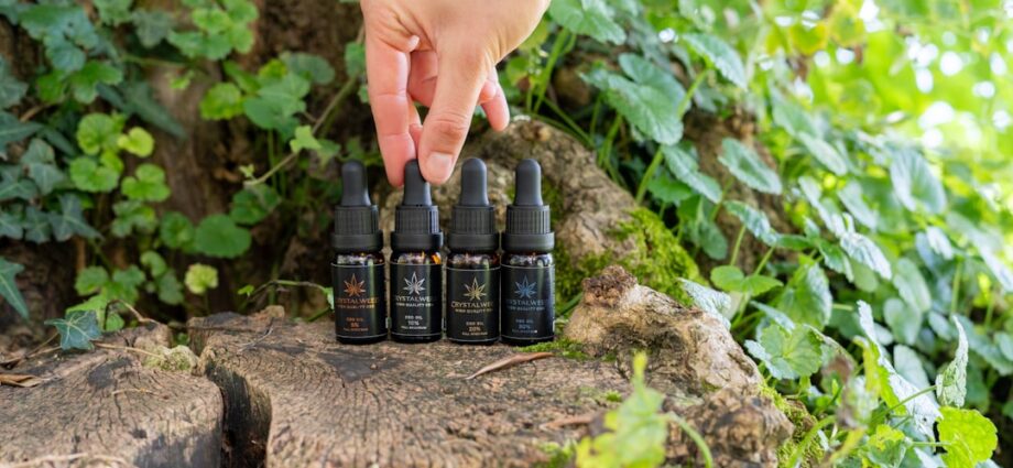 Photo cypress essential oil