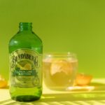 Photo lemongrass essential oil