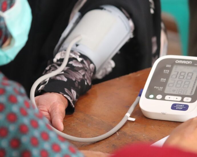 Photo hypertension management